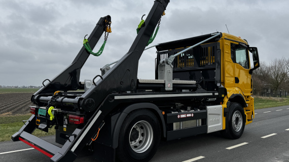 MAN TGS 18.330 4x2 BL CH (kenteken 2024) 2026 opgebouwd met VDL P14 portaal