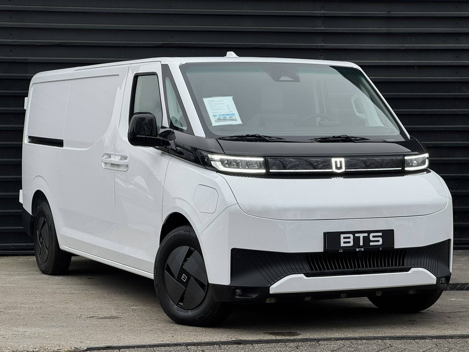 Farizon SV L2H1 83 kWh 270 Graden deuren, Trekhaak